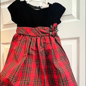 Beautiful dress only worn once…
